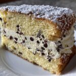 Easy Cannoli Cake