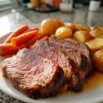 Juicy Slow Cooker Roast Beef