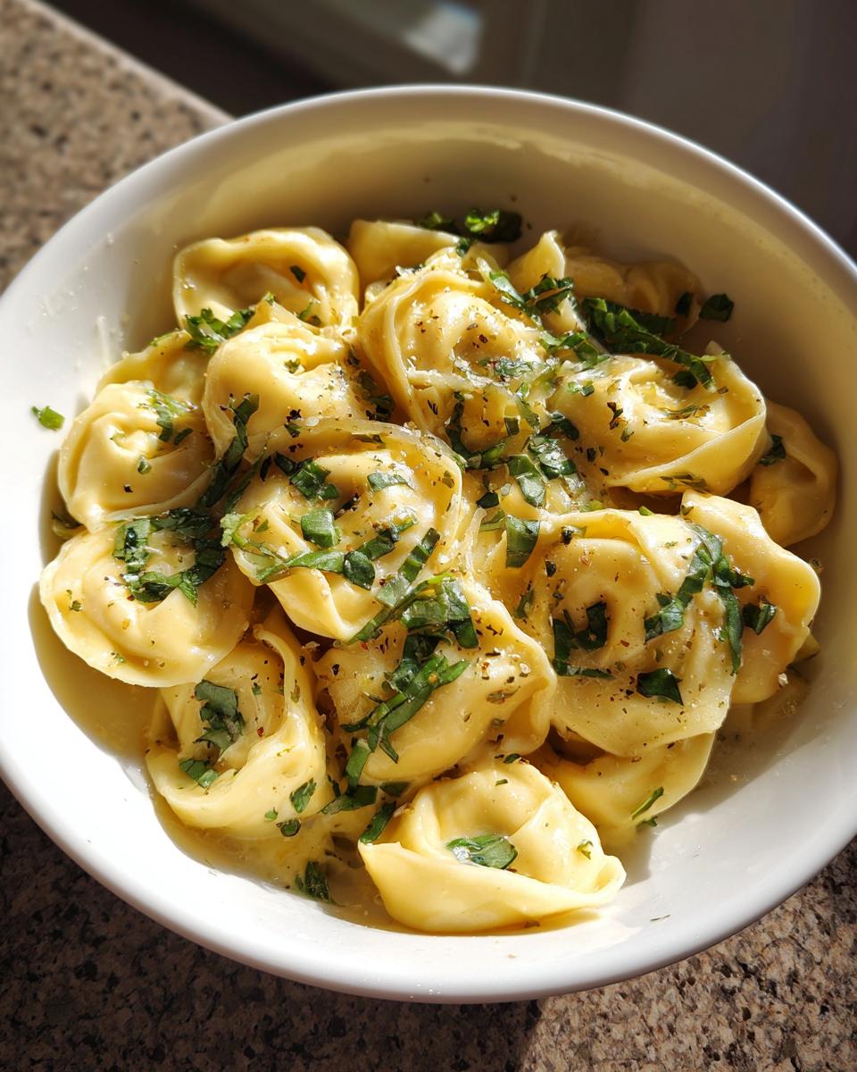 Marry Me Tortellini - detail 1