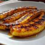 Grilled Bananas with Honey